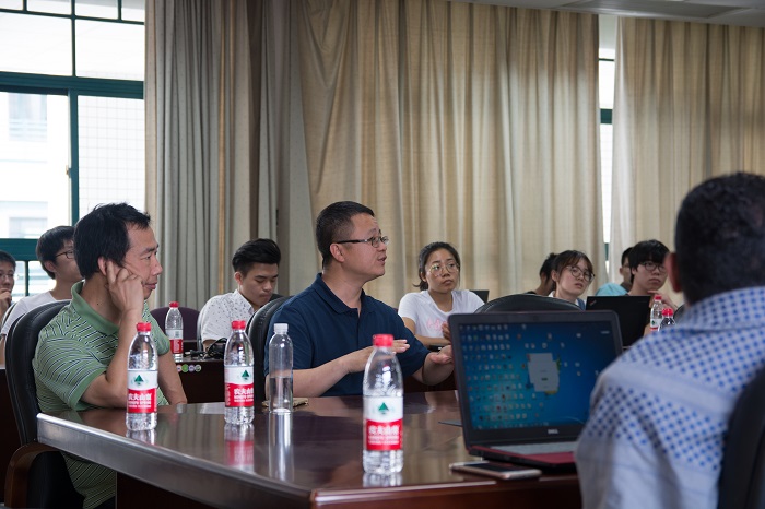 5b28cdb68b230.jpg 004.jpg