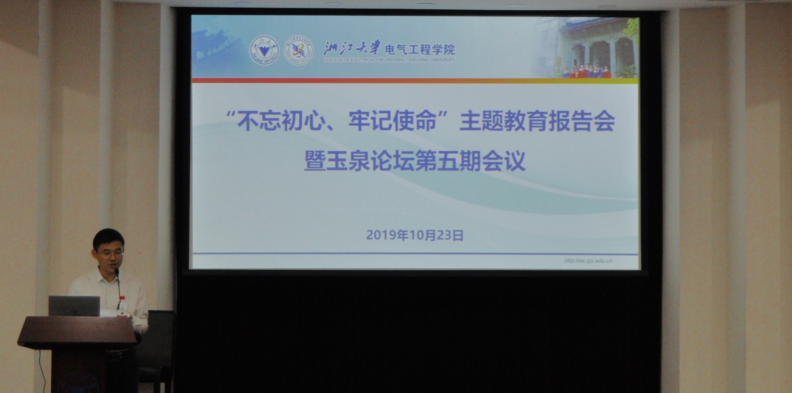 5db182f626a64.jpg 1.jpg