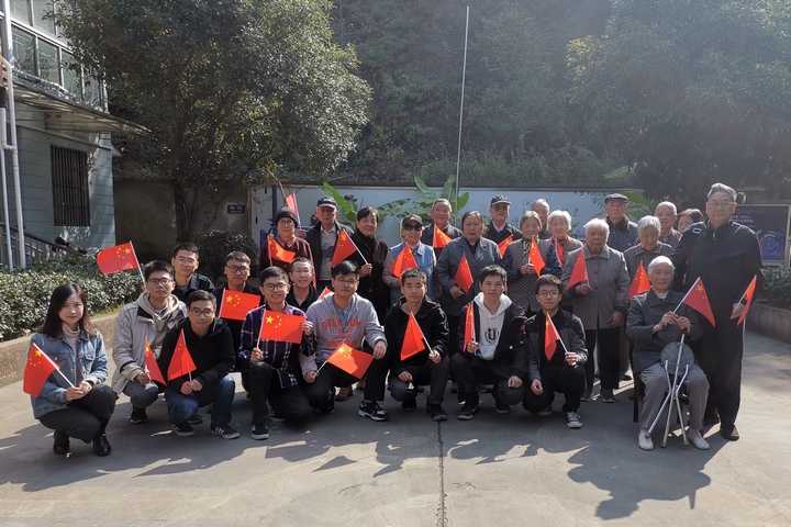 5dcb62aa7167a.jpg O1.jpg