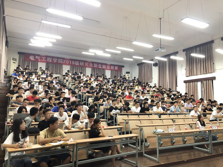 5d8793915d4ca.jpg 05.jpg