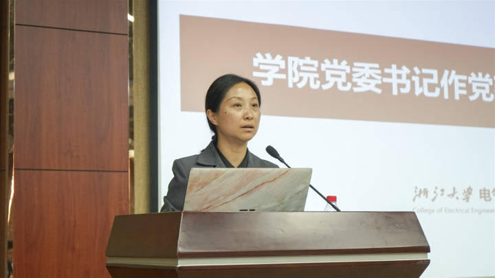 5cd542dc3b9c5.jpg 嘉宾发言 (5)_副本.jpg