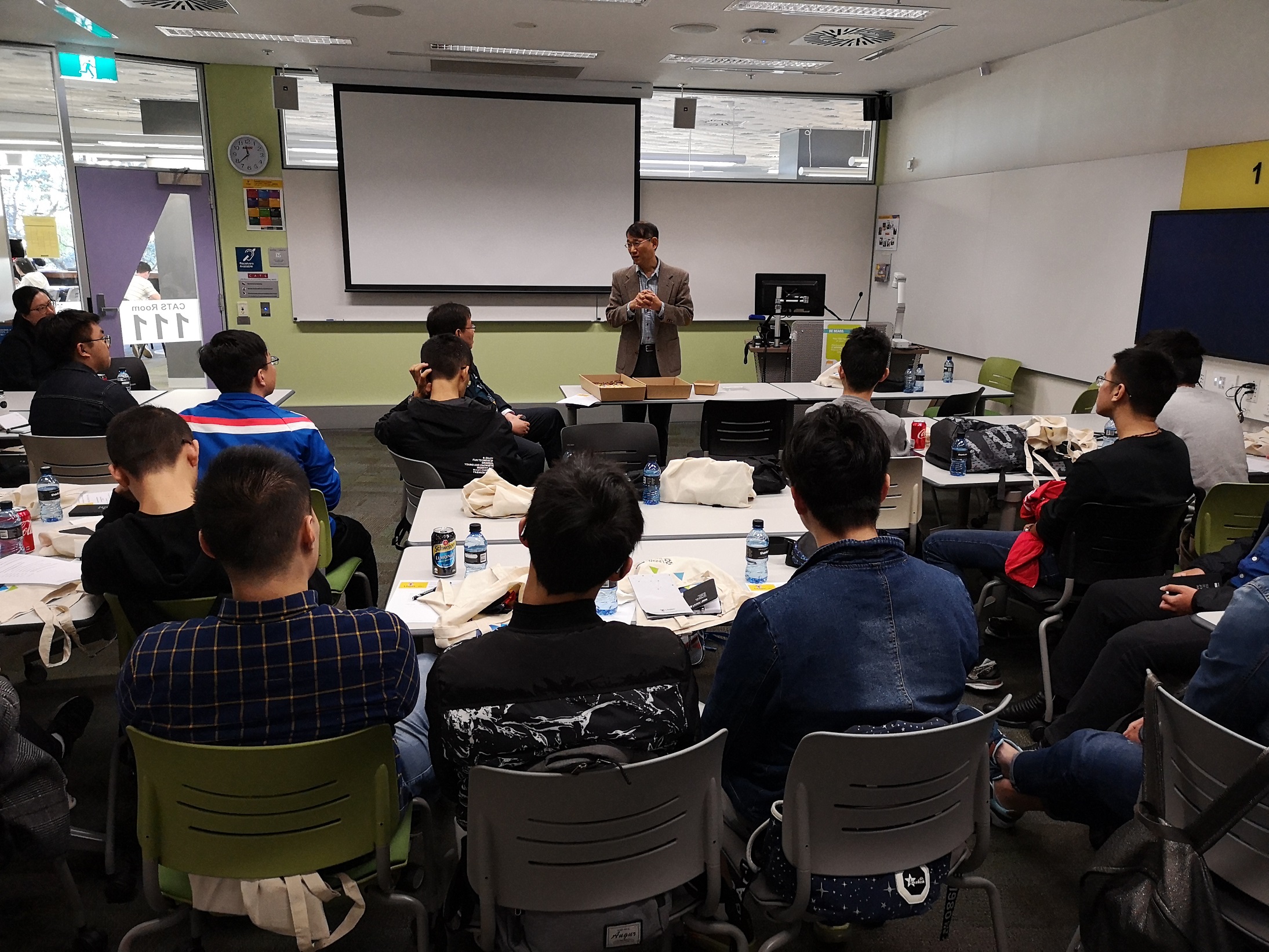 5b8bb519e8571.jpg 5b8bb519e8571.jpg