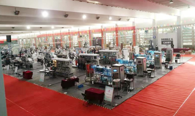 5bfb5c2fef0b2.jpg 02.jpg