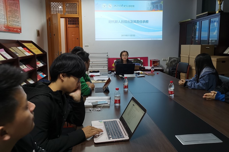 5dce6aaf75f40.jpg 2.jpg