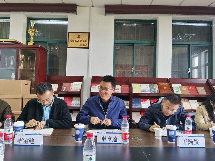 5dc175c3ad376.jpg 微信图片_20191105210412.jpg