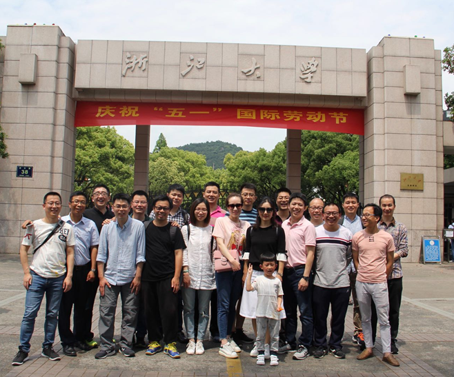 5af40b54f414e.png 001.png