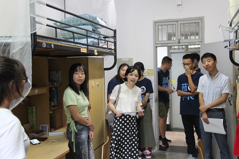 5d5950429d780.jpg 4.jpg