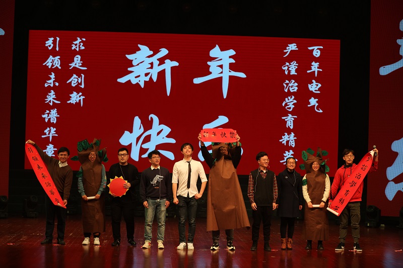 5dfae65779658.jpg 24.jpg