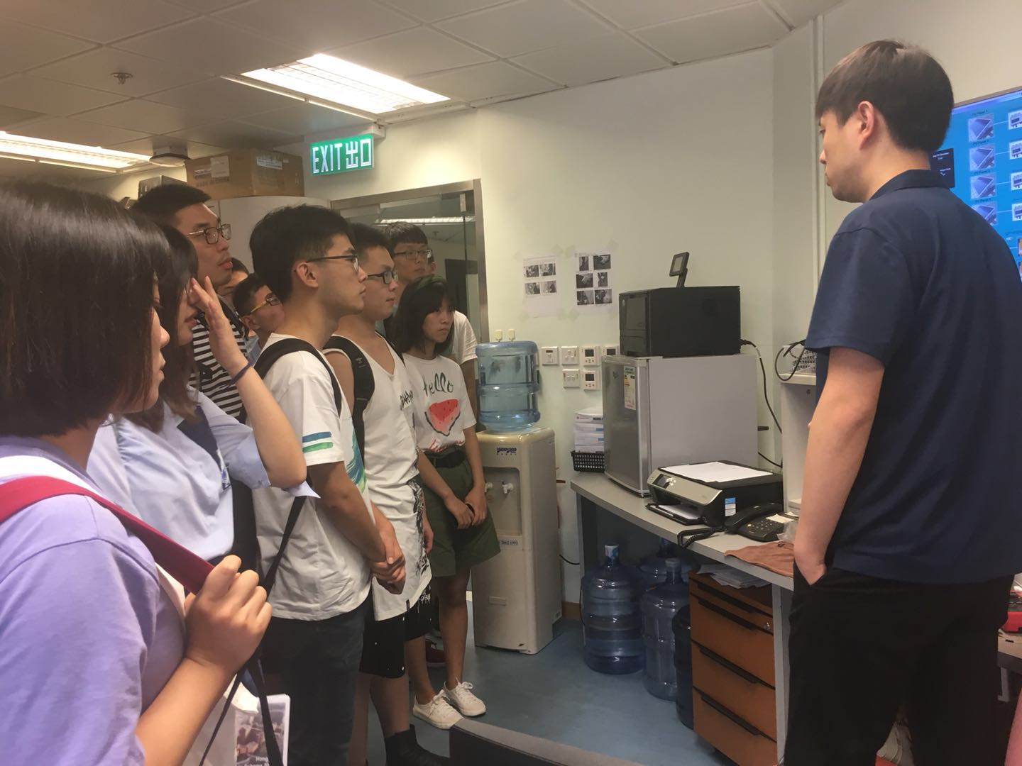 5bac7129b7801.jpg 5bac7129b7801.jpg