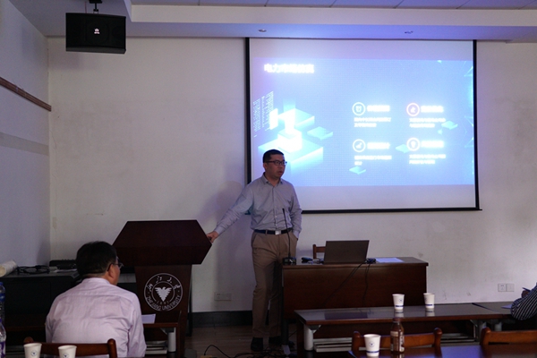 5cf5e9e97b4db.jpg edd0946cc39aca019fe44ca82c31c8d.jpg