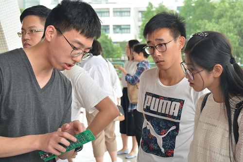 5b164cfb079ce.jpg 5b164cfb079ce.jpg