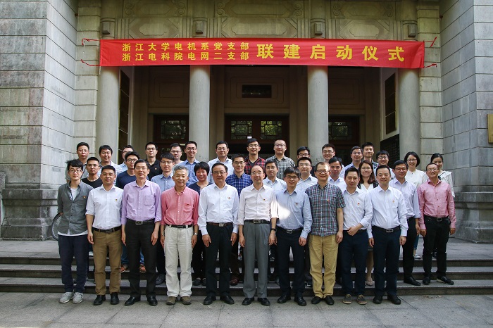 5aee902a41009.jpg 0001.jpg