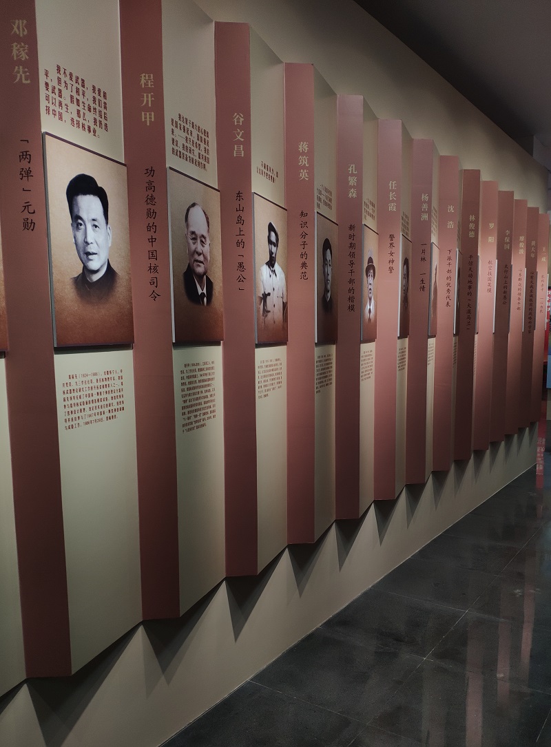 5de5f6b3a0976.jpg 4.jpg