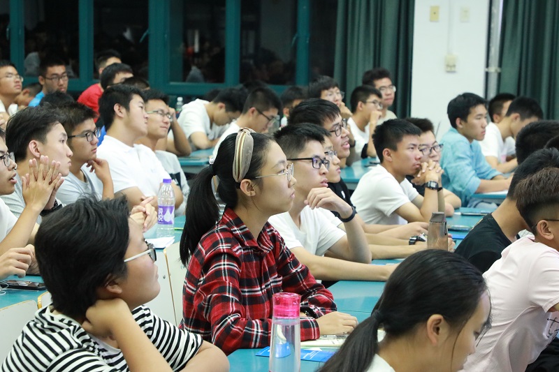 5d9054ec2340b.jpg 99.jpg