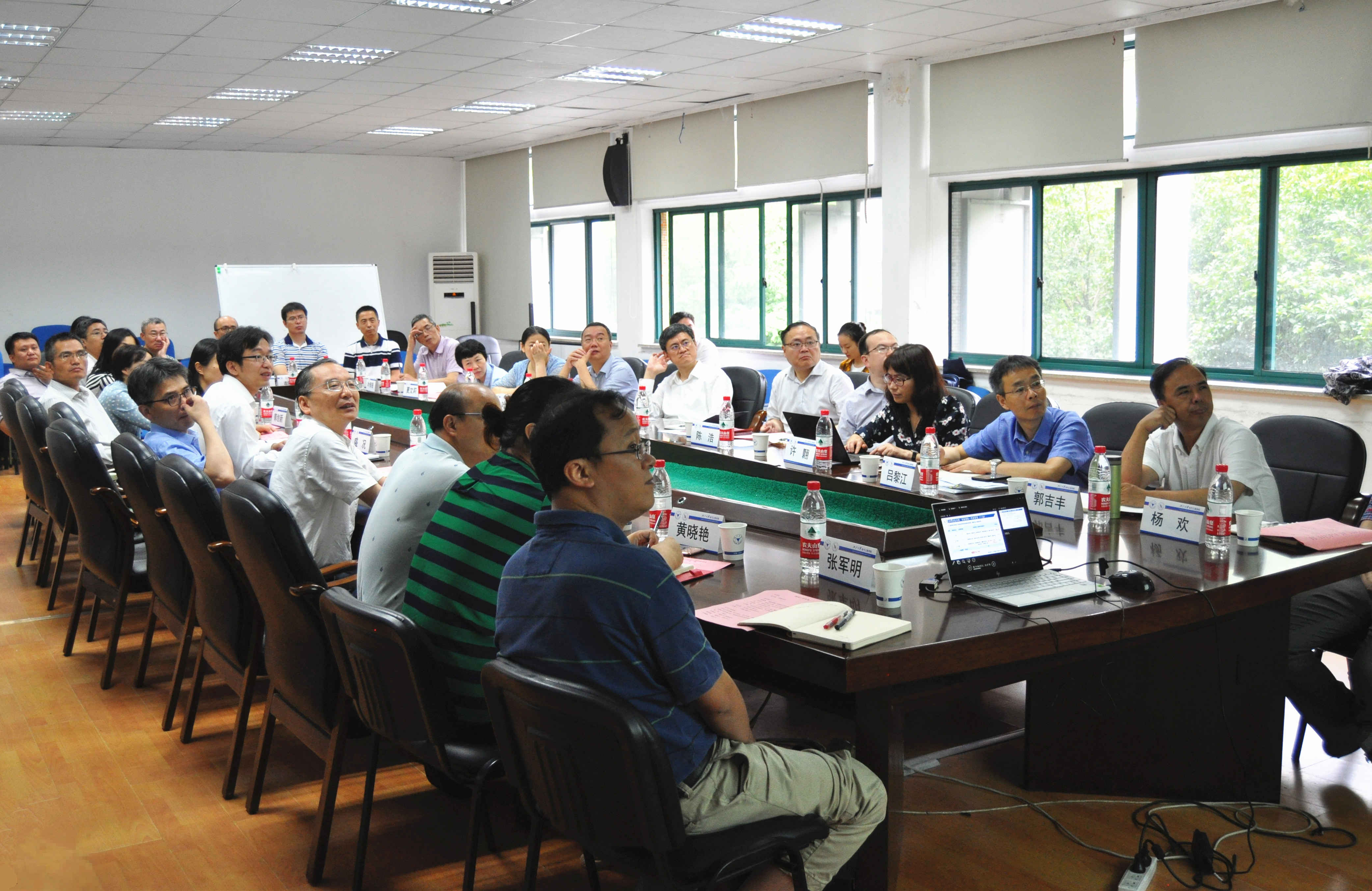 5d0c53c9bd765.jpg 5d0c53c9bd765.jpg